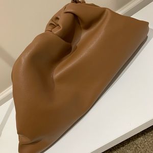 Dumpling Messenger Bag